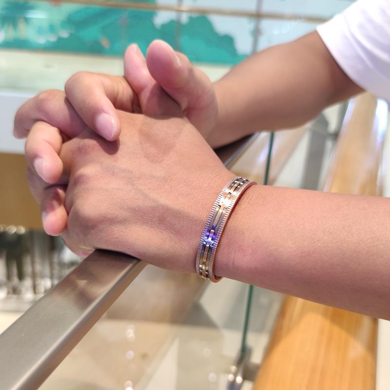 Bangle Real Copper Magnetic Health Bracelets Cross Arthritis Adjustable Pure Brand Bracelet Man Energy Therapy BraceletBangle
Bangle Real Copper Magnetic Health Bracelets Cross Arthritis Adjustable Pure Brand Bracelet Man Energy Therapy BraceletBangle
