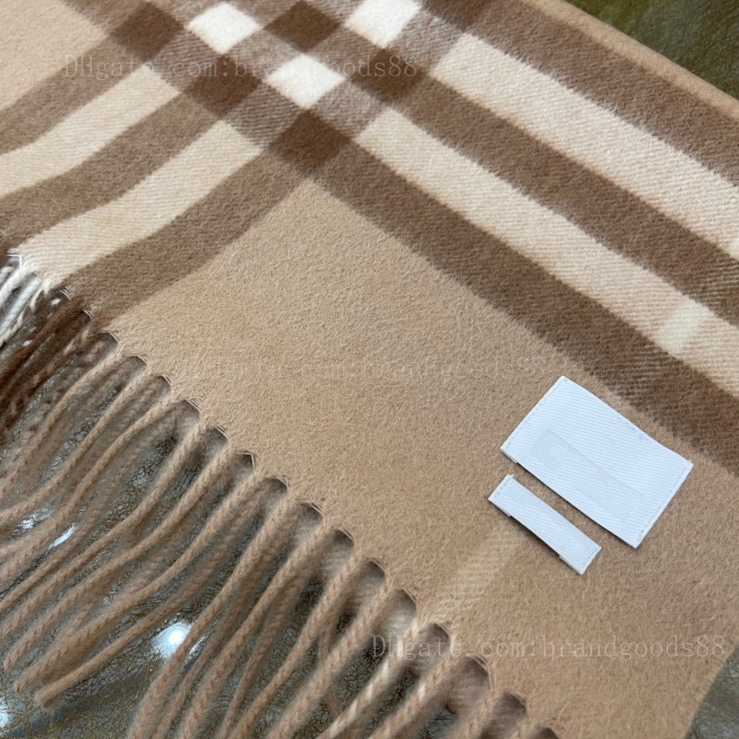 Womens Designer Scarf Light color Business Female luxuries Winter Unisex scarves cashmere scarfes plaid brand classic warm High quality Wholesale
Womens Designer Scarf Light color Business Female luxuries Winter Unisex scarves cashmere scarfes plaid brand classic warm High quality Wholesale