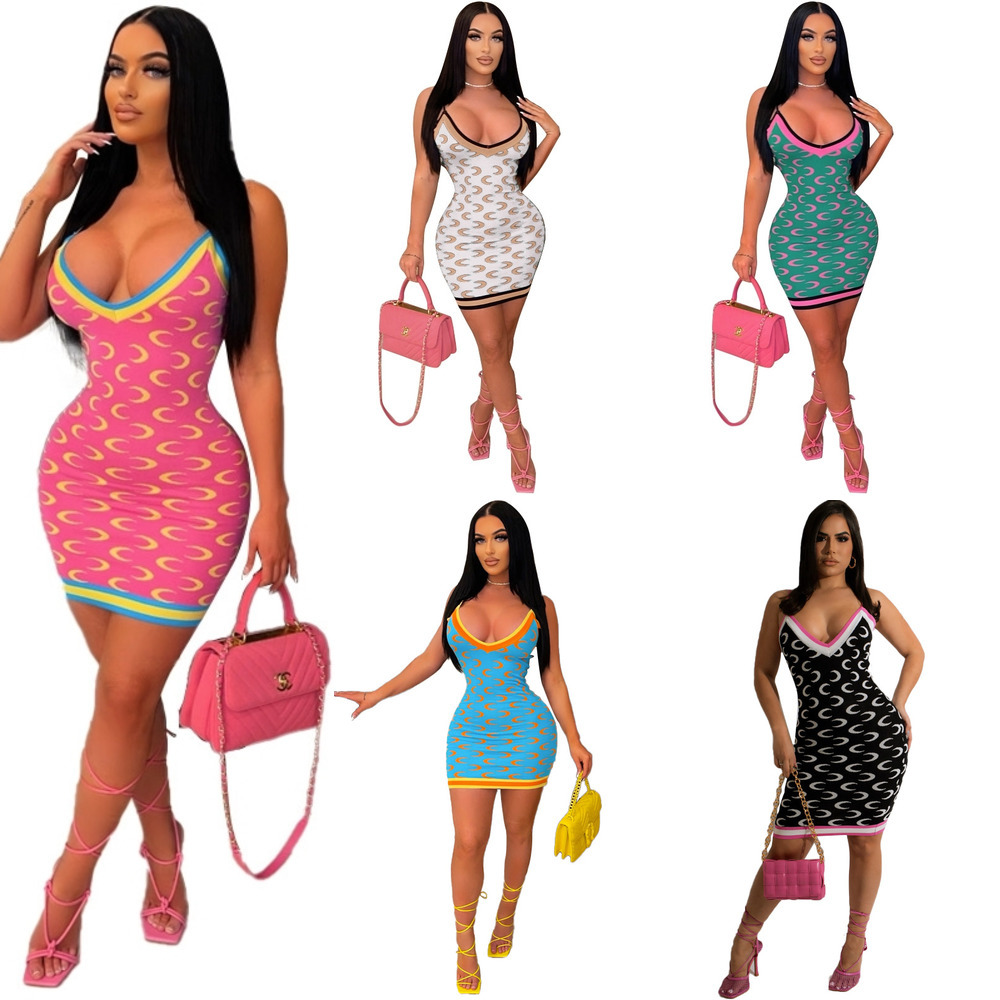Womens Dress New High Elastic Moon Print Low Cut Tight Sexy Color Matching Suspender Dress, Light blue
Womens Dress New High Elastic Moon Print Low Cut Tight Sexy Color Matching Suspender Dress, Light blue