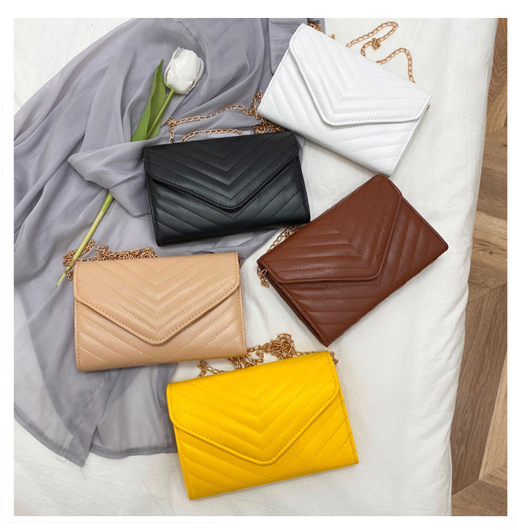 Fashion Shoulder Bag Luxury Handbags LOU LOU PUFFER Meticulous Workmanshi Quilted lambsk, Empty box only
Fashion Shoulder Bag Luxury Handbags LOU LOU PUFFER Meticulous Workmanshi Quilted lambsk, Empty box only