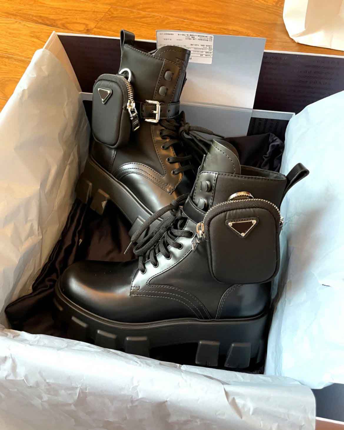 Luxury Winter Designer Monolith Boot Brushed Leather & Sock Combat Boots Women Cool Chunky Lug Sole Platform Heels Motorcycle Booties EU35-40