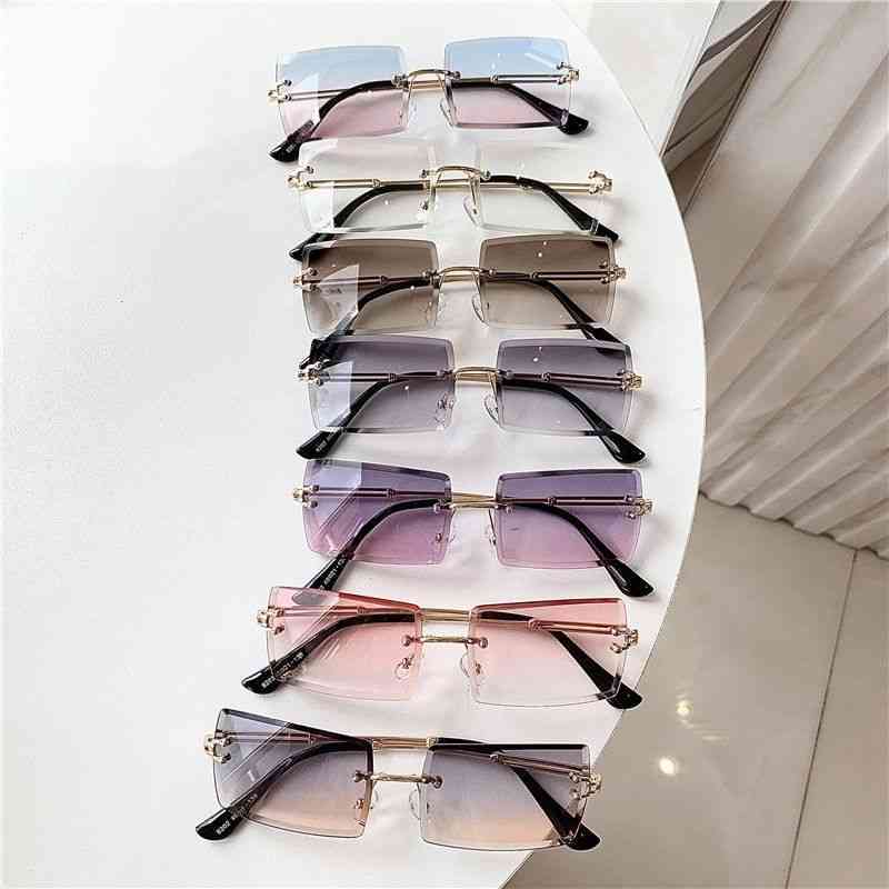 Gg Designer Cycle Luxurious Fashion cc Sunglasses Womans Mens European American Retro Square Rimless Cut Glasses Street Pat Ins Small Face
Gg Designer Cycle Luxurious Fashion cc Sunglasses Womans Mens European American Retro Square Rimless Cut Glasses Street Pat Ins Small Face