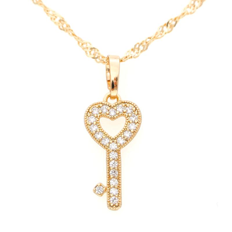 Pendant Necklaces Lover Heart Key Necklace Women Pendule Collier Pendentif Pendel Gold Floating Girlfriend Pendulum Juwelen Anhanger N0101
Pendant Necklaces Lover Heart Key Necklace Women Pendule Collier Pendentif Pendel Gold Floating Girlfriend Pendulum Juwelen Anhanger N0101