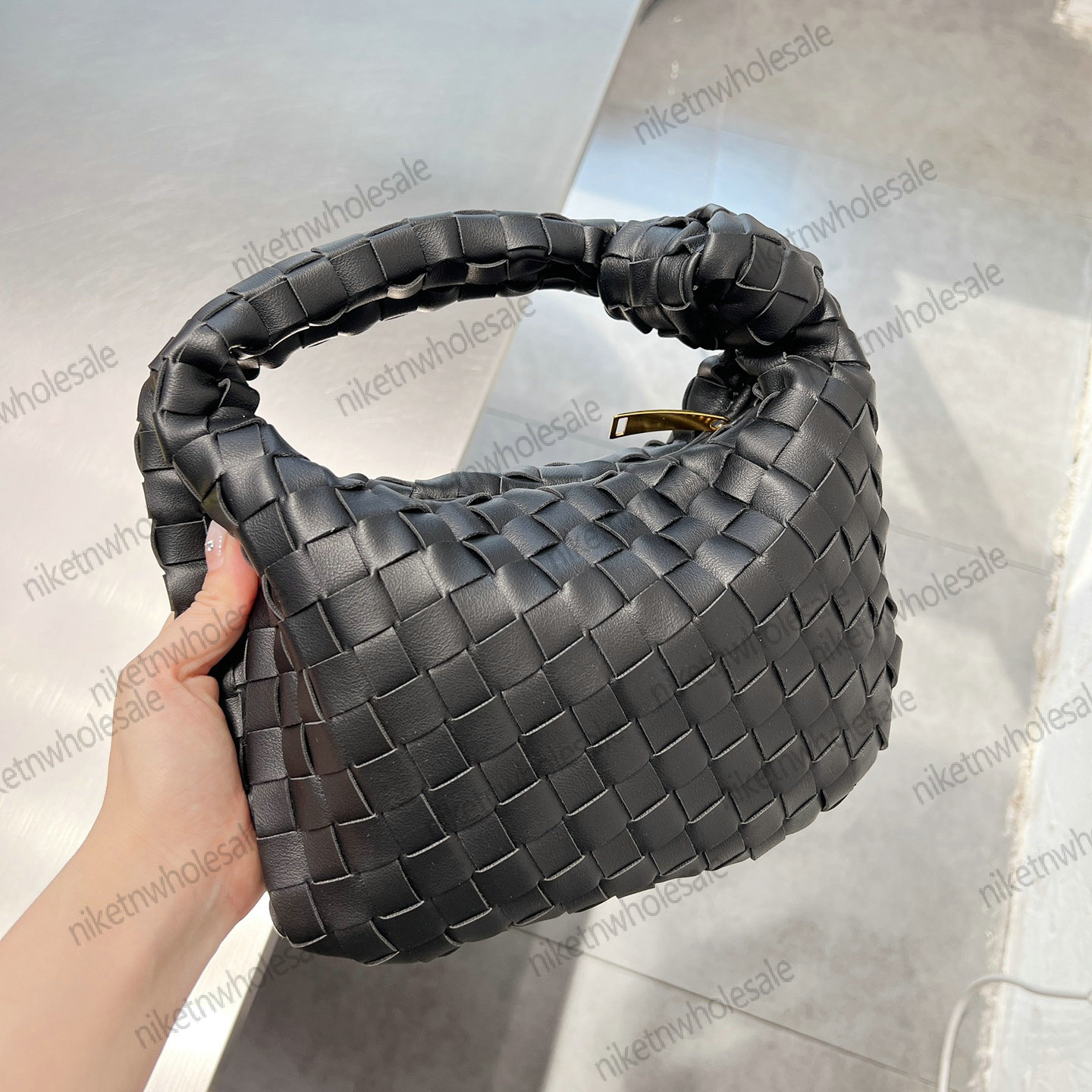 Top High Quality Woven Big Chain-Pouch Bag Real Cowhide Leather Armpit Purse Luxury Knitted Hobo Pouch Women's Clutch Bag, ##
Top High Quality Woven Big Chain-Pouch Bag Real Cowhide Leather Armpit Purse Luxury Knitted Hobo Pouch Women's Clutch Bag, ##