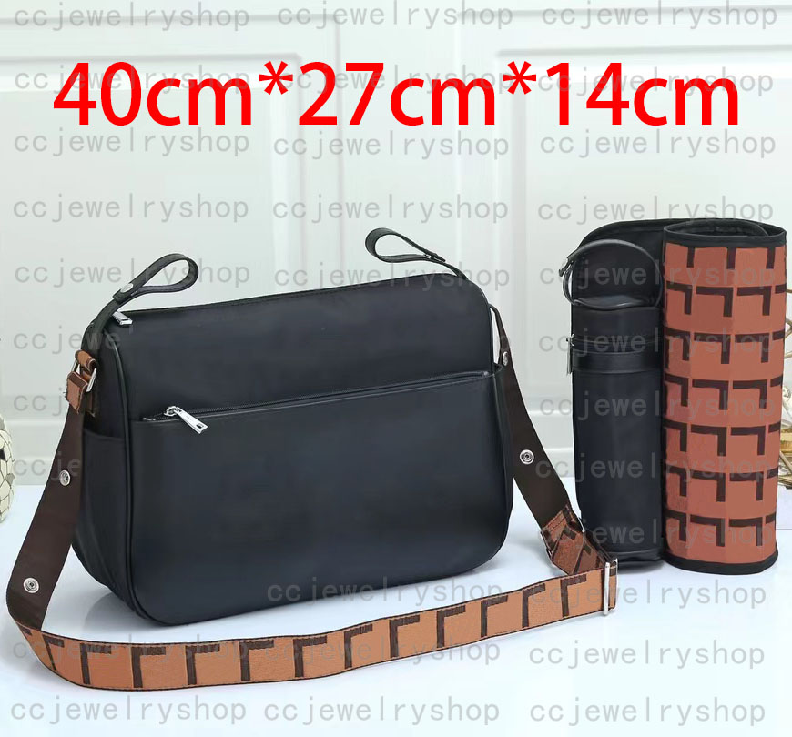 quality Baby Designer Diaper Bags Large Capacity Waterproof Nappy Bag Kits Mummy Maternity Bag change Mat bottler Holder Travel, Style p - black
quality Baby Designer Diaper Bags Large Capacity Waterproof Nappy Bag Kits Mummy Maternity Bag change Mat bottler Holder Travel, Style p - black
