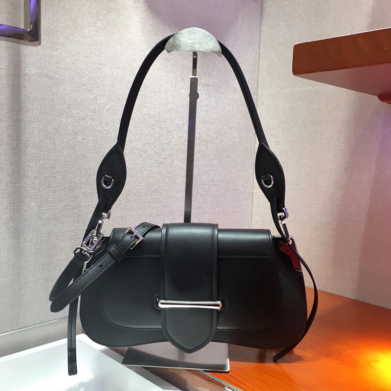 Women Crossbody Bag Shoudler Purse Handbag Plain Because Hardware Letters Hasp Removable Shoulder Strap Cowhide Genuine Leather Lady Flip Bags, Red
Women Crossbody Bag Shoudler Purse Handbag Plain Because Hardware Letters Hasp Removable Shoulder Strap Cowhide Genuine Leather Lady Flip Bags, Red