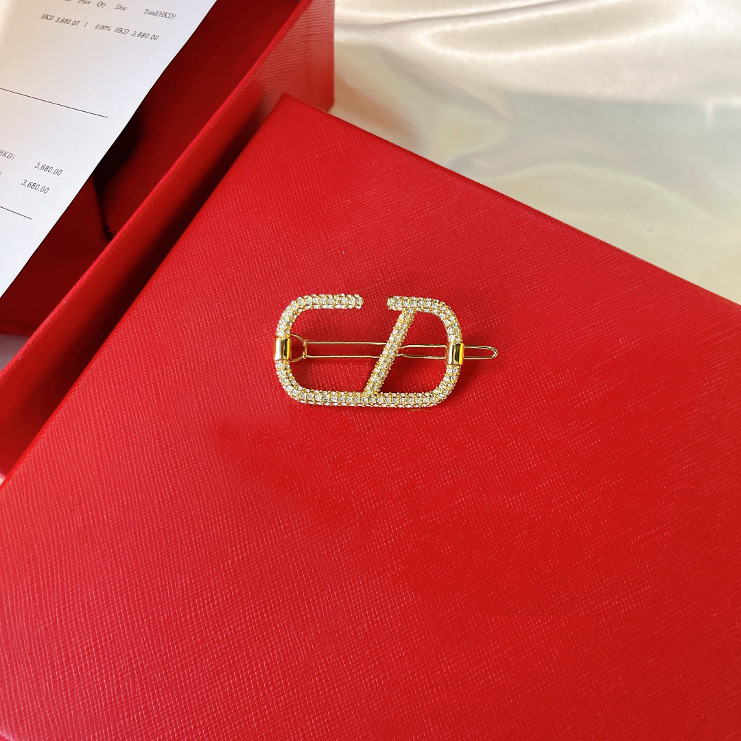 Designer Womens Hairpin Fashion Hair Clips Luxury Gold Diamond Inlaid High Quality Hairband Hair Accessories
Designer Womens Hairpin Fashion Hair Clips Luxury Gold Diamond Inlaid High Quality Hairband Hair Accessories