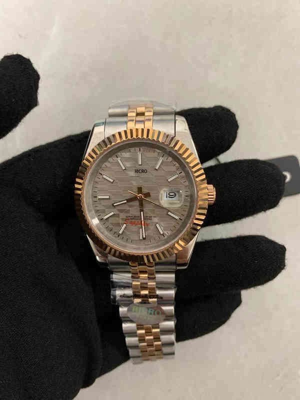 uxury watch Date Gmt Watch Olex Master Business Automatic Machinery Stainless Steel Case Sapphire Glass Folding Buckle Embossed Dial 40mm
uxury watch Date Gmt Watch Olex Master Business Automatic Machinery Stainless Steel Case Sapphire Glass Folding Buckle Embossed Dial 40mm