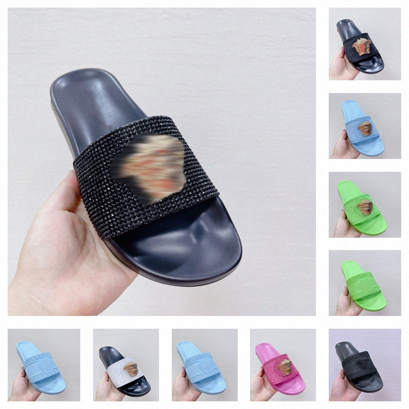 2023 Slippers Color Paris Luxury Designer Sliders Mens womens Summer Sandals Beach Slide Slippers Ladies Flip Flops Loafers Sky Blue Chaussures
2023 Slippers Color Paris Luxury Designer Sliders Mens womens Summer Sandals Beach Slide Slippers Ladies Flip Flops Loafers Sky Blue Chaussures