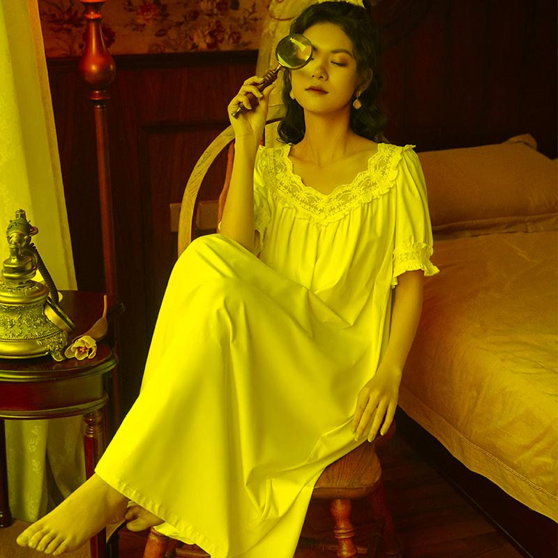 Women's Sleepwear Cotton Night Dress Women Nightgown Victorian Vintage Romantic Nightie Princess Peignoir Shirts Lady Chemise GownWomen's, White
Women's Sleepwear Cotton Night Dress Women Nightgown Victorian Vintage Romantic Nightie Princess Peignoir Shirts Lady Chemise GownWomen's, White