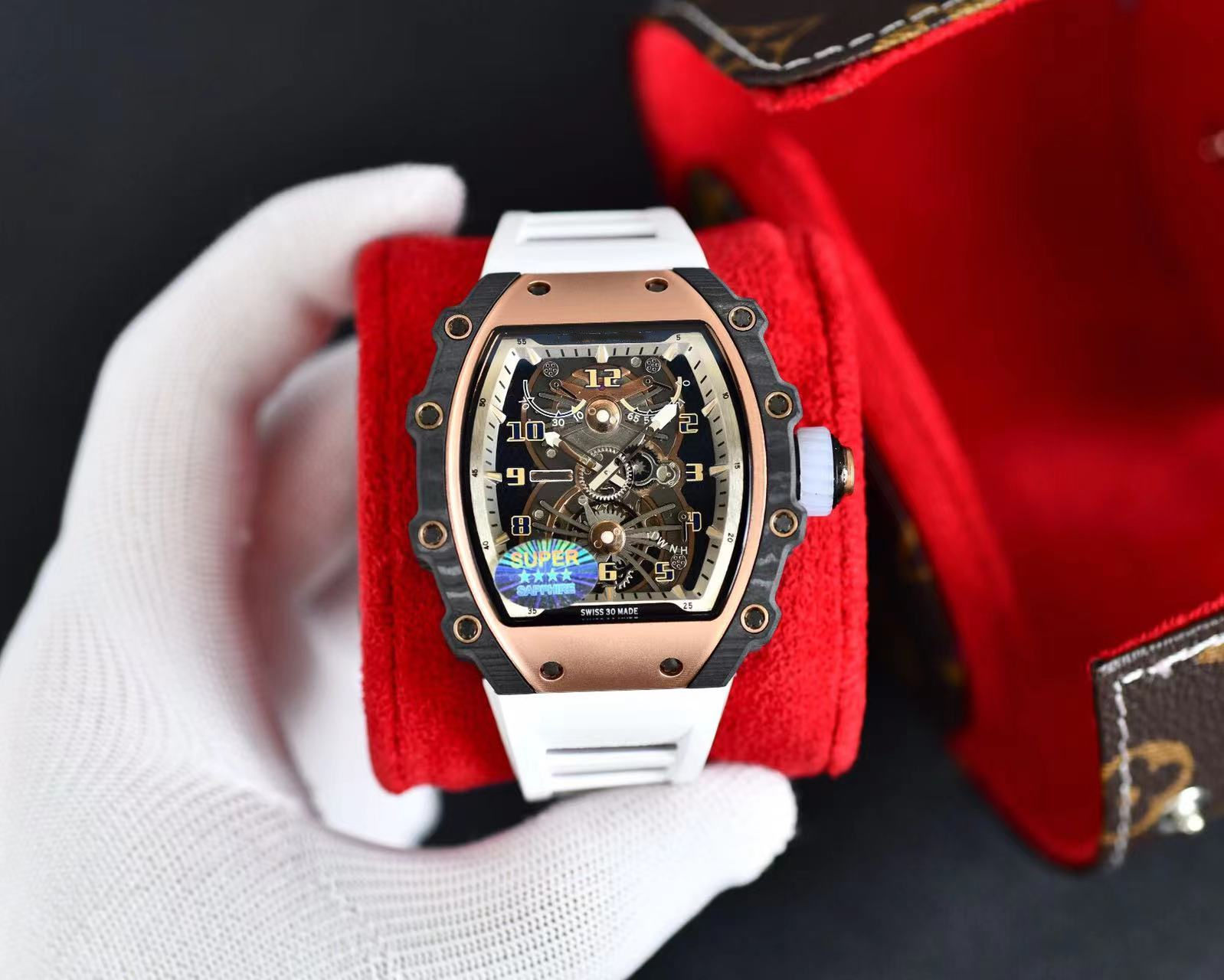 Top quality men watches carbon fiber case automatic movement watches waterproof 50m sapphire glass 40-50-16mm, Black
Top quality men watches carbon fiber case automatic movement watches waterproof 50m sapphire glass 40-50-16mm, Black