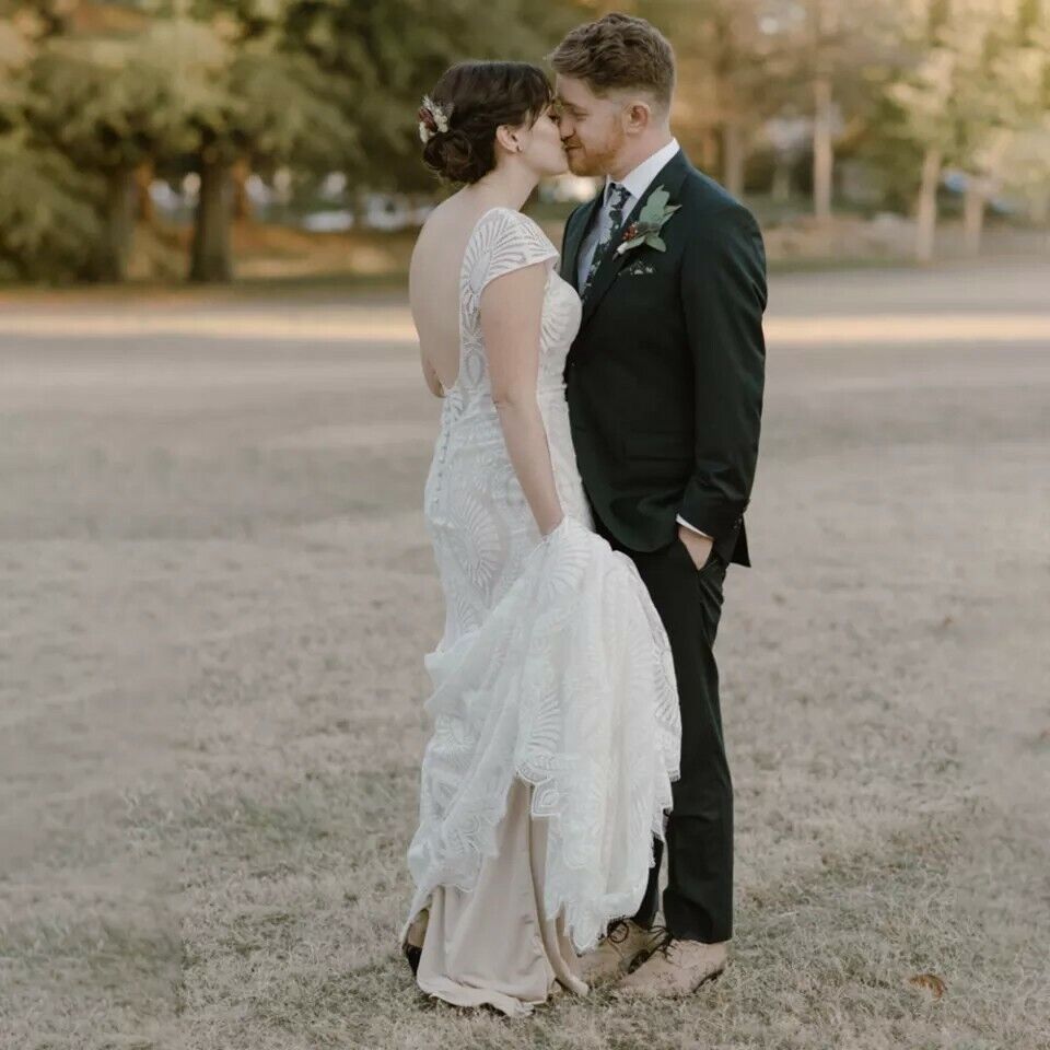 Charming Lace Bohemian Wedding Dress O Neck Sleeveless Mermaid Boho Bridal Dress Full Length Beach Low Back Hippies Bride Gown 2022 Robe Mariage Vesti