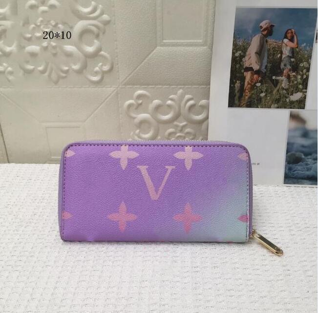 Luxury Fashion Bags Women Men Wallet Designer Handbags Purses Card Holder Standard Long Zippy Wallets Letter Printed Leather Gradient Color Lady Purse, Pink
Luxury Fashion Bags Women Men Wallet Designer Handbags Purses Card Holder Standard Long Zippy Wallets Letter Printed Leather Gradient Color Lady Purse, Pink