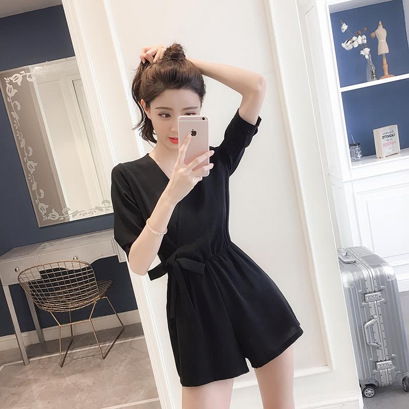 Women' Jumpsuits & Rompers Summer Korean Women Jumpsuit Chiffon Wide Leg Short Bodysuit Sexy Black Womens Combinaison FemmeWomen
Women' Jumpsuits & Rompers Summer Korean Women Jumpsuit Chiffon Wide Leg Short Bodysuit Sexy Black Womens Combinaison FemmeWomen