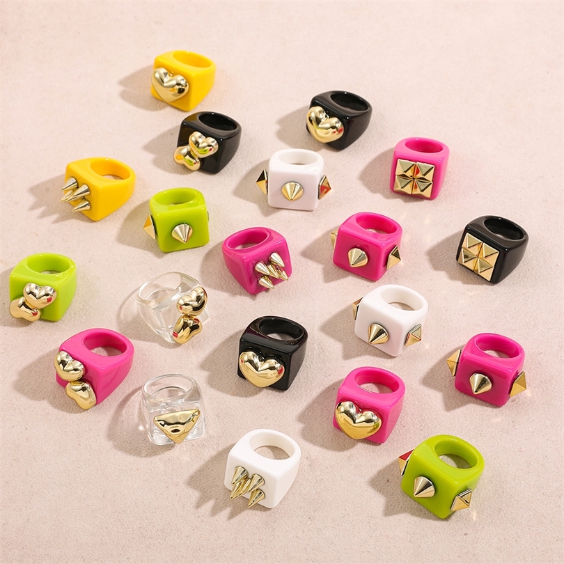 Fashion Gold Color Heart Geometric Square Ring Candy Color Resin Acrylic Big Rings for Women Girls Aesthetic Jewelry Gift 220728
Fashion Gold Color Heart Geometric Square Ring Candy Color Resin Acrylic Big Rings for Women Girls Aesthetic Jewelry Gift 220728