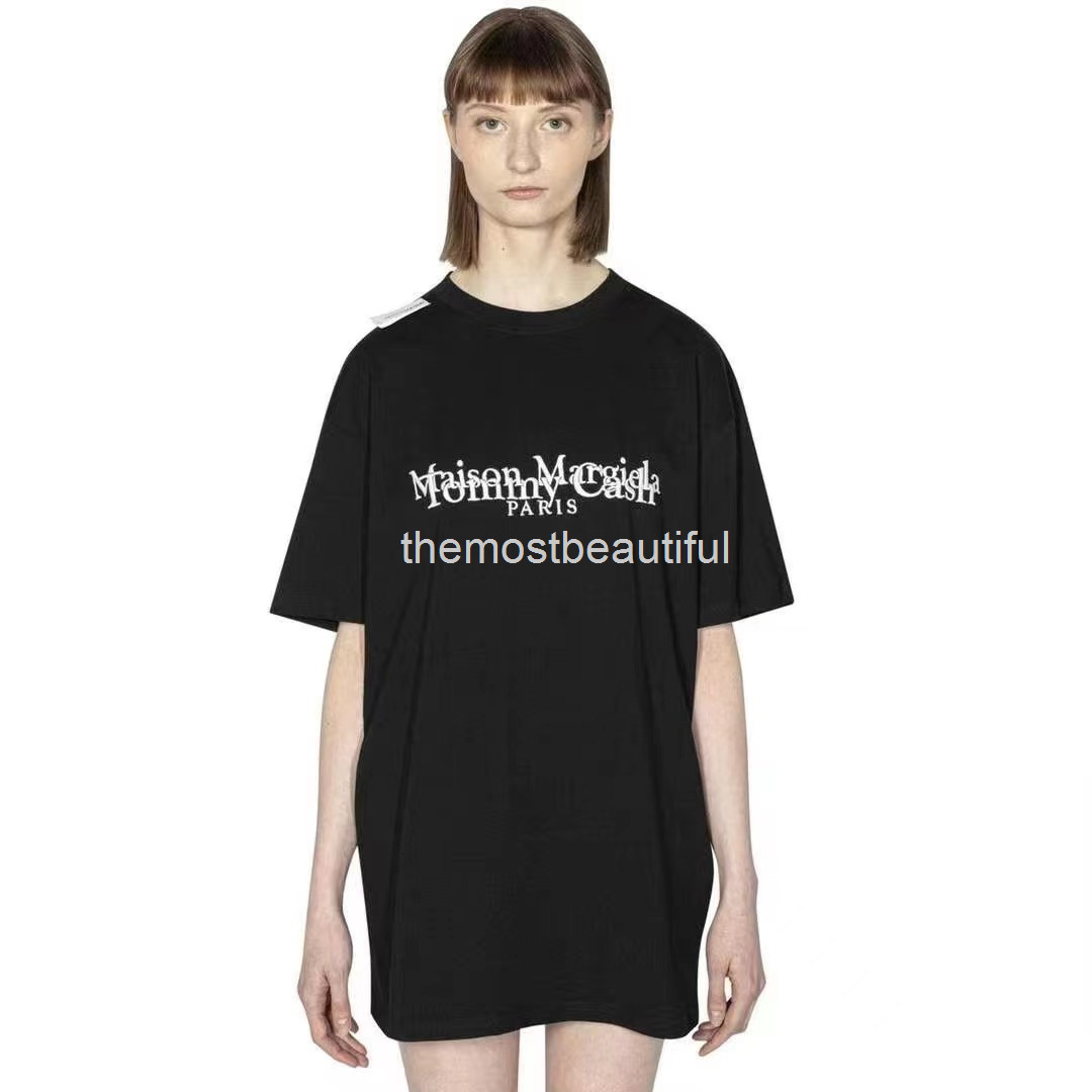 Men' T-Shirts 21ss hip hop high street embroidered letter mm male and female couple student loose round neck short sleeve T-shirt fashion, 2# packing bag
Men' T-Shirts 21ss hip hop high street embroidered letter mm male and female couple student loose round neck short sleeve T-shirt fashion, 2# packing bag
