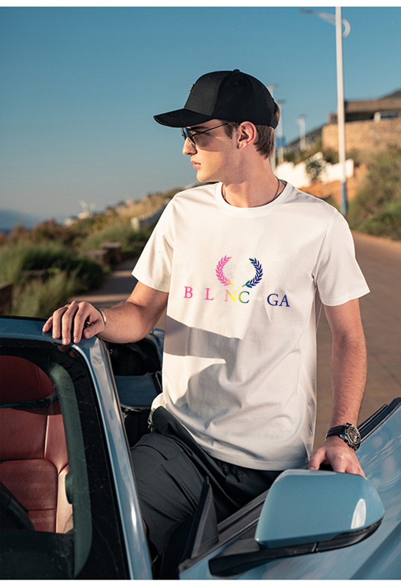 European new men' T-shirt black and white t shirt fashion luxury jacket with new fabric ball free deformation comfortable breathable, A2
European new men' T-shirt black and white t shirt fashion luxury jacket with new fabric ball free deformation comfortable breathable, A2