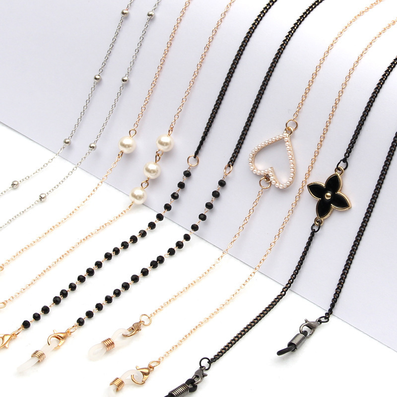 XiaoboACC Pearl Mask Chain Beads Glasses Chains Women Vintage Metal Sunglasses Hangs Strap Lanyard Eyewear Cord Holder 220615
XiaoboACC Pearl Mask Chain Beads Glasses Chains Women Vintage Metal Sunglasses Hangs Strap Lanyard Eyewear Cord Holder 220615