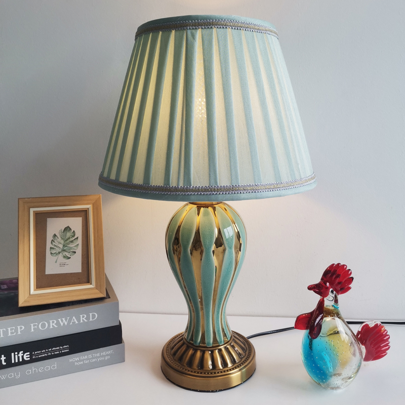 Pastoral Style Ceramic Vase Table Lamp For Bedroom Living Room European retro Study desk lights Fabric Decor Light fixture