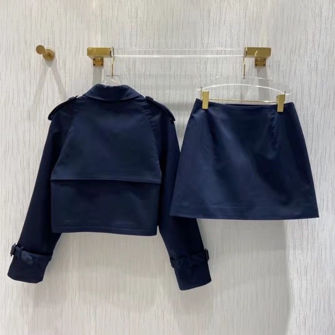 Dress Embroidered double breasted short slim fit jacket+short skirt suits women 2022, Khaki
Dress Embroidered double breasted short slim fit jacket+short skirt suits women 2022, Khaki
