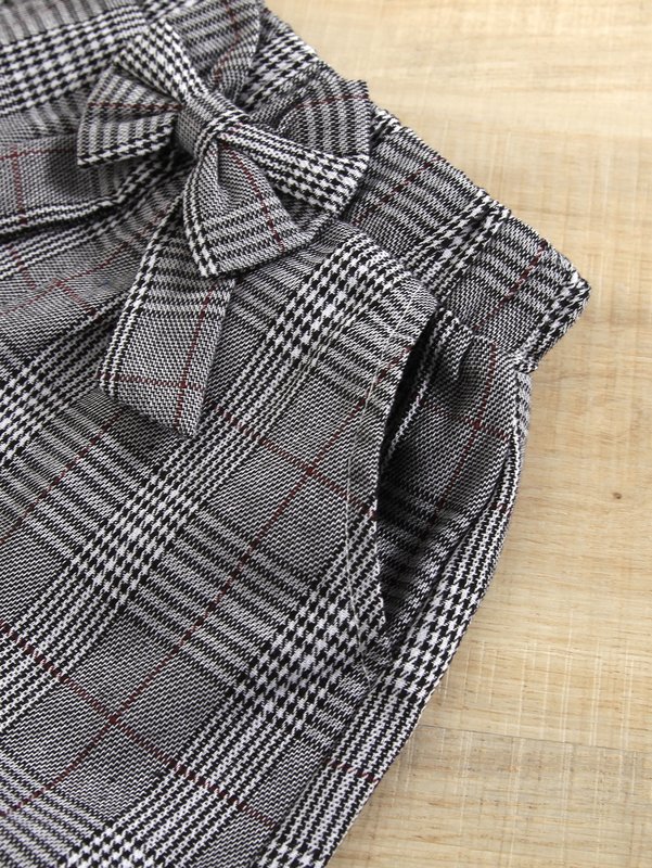 Toddler Girls Figure Graphic Ruffle Sleeve Tee & Plaid Bow Shorts SHE