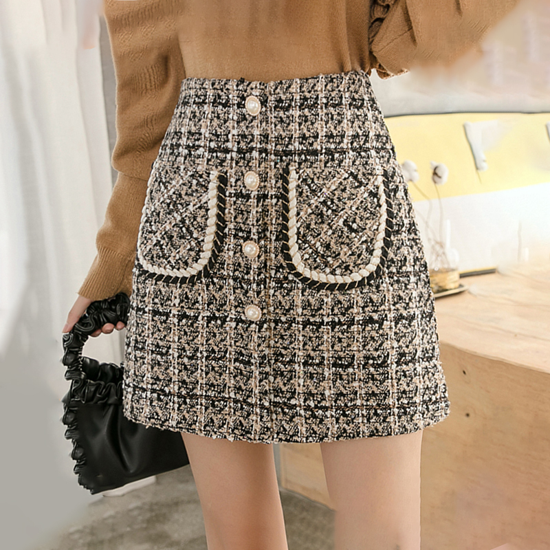 Tweed Skirts Women Autumn Winter Pearl Button Mini Pencil Plaid Wool Korean High Waist Elegant Ladies Skirt 220317