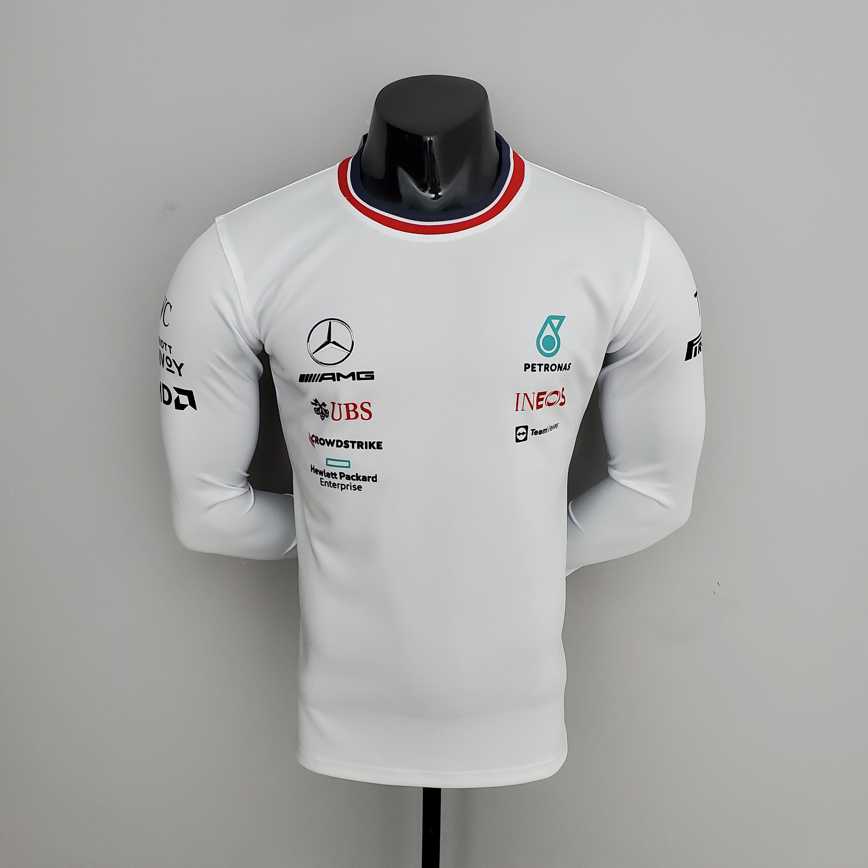 Mercedes AMG Petronas F1 2022 Team Long Sleeved T-Shirt size S-M-L-XL-XXL-3XL-4XL-5XL4
Mercedes AMG Petronas F1 2022 Team Long Sleeved T-Shirt size S-M-L-XL-XXL-3XL-4XL-5XL4
