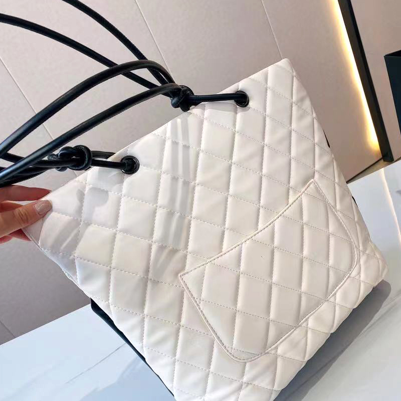 Newly Fashion Women Handbags Designer Composite Lady Clutch Bag Shoulder Tote Bags Female Purse Ladies Wallet Z0920A, Black
Newly Fashion Women Handbags Designer Composite Lady Clutch Bag Shoulder Tote Bags Female Purse Ladies Wallet Z0920A, Black