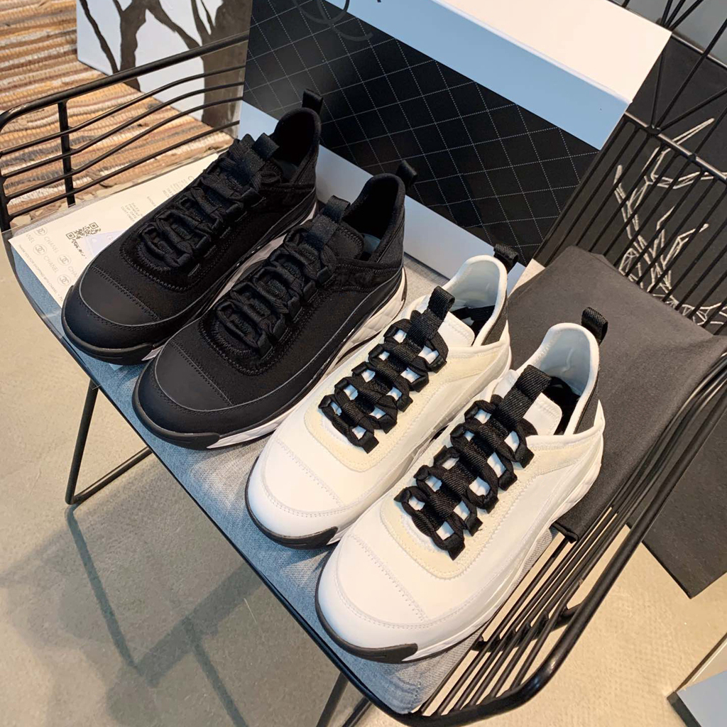 Top Quality Casual Shoes Designer Flat Sole Sneakers Women Luxury Designer Trainers Leather Man Woman White Black Grey Blue Womens Chaussure, Bubble bag
Top Quality Casual Shoes Designer Flat Sole Sneakers Women Luxury Designer Trainers Leather Man Woman White Black Grey Blue Womens Chaussure, Bubble bag
