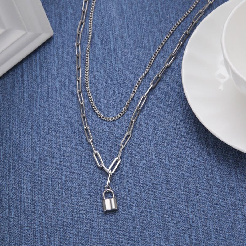 Pendant Necklaces Skyrim Fashion Multi Layered Lock Men Women Stainless Steel Punk Padlock Party Gothic Jewelry 2022Pendant
Pendant Necklaces Skyrim Fashion Multi Layered Lock Men Women Stainless Steel Punk Padlock Party Gothic Jewelry 2022Pendant