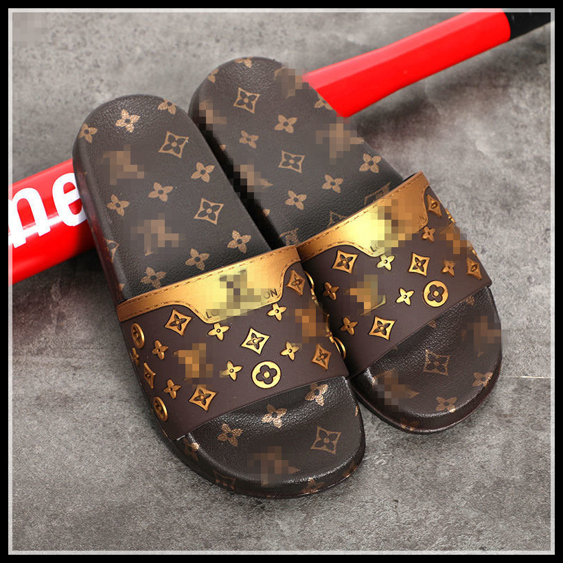 Lvity shoes Louiseity Viutonity Lvs Louisity Vuttonity sandals Slippers e slides Floral brocade Gear bottoms Flip Flops men women slipper
Lvity shoes Louiseity Viutonity Lvs Louisity Vuttonity sandals Slippers e slides Floral brocade Gear bottoms Flip Flops men women slipper