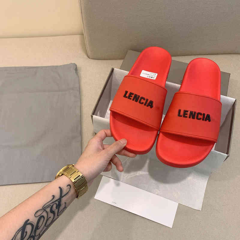 Slipper B Beach Flip Flops summer alphabet candy color simple and versatile trendy shoes for lovers, 2# shoe box
Slipper B Beach Flip Flops summer alphabet candy color simple and versatile trendy shoes for lovers, 2# shoe box