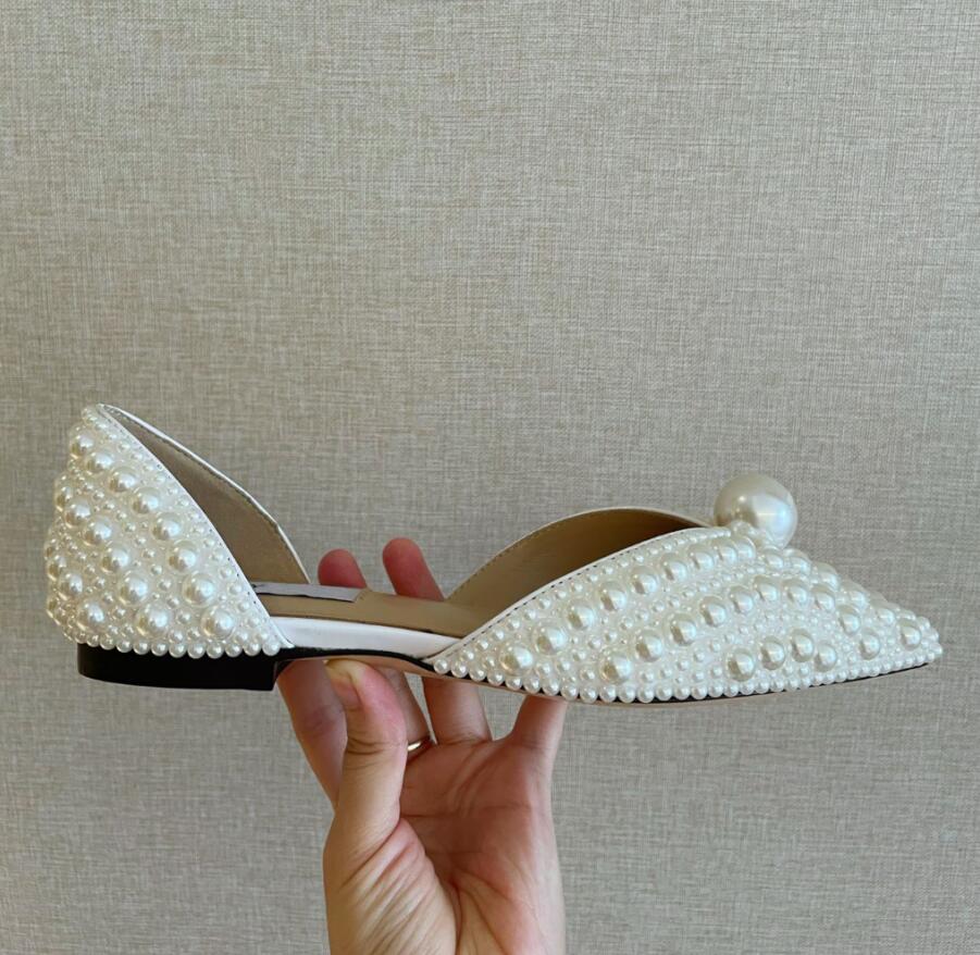 Elegant Bridal Wedding Dress Shoes Sacora colorful diamond Lady flat Sandals Pearls Leather Luxury Brands High Heels Women Walking With Box EU35-42, As picture
Elegant Bridal Wedding Dress Shoes Sacora colorful diamond Lady flat Sandals Pearls Leather Luxury Brands High Heels Women Walking With Box EU35-42, As picture