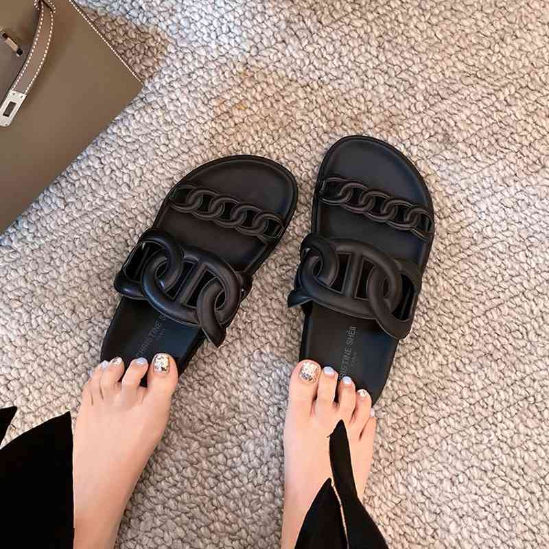 Extra Designer Slippers Herme high end women's shoes leather pig nose flat sandals in summer female hollow thick sole, Black
Extra Designer Slippers Herme high end women's shoes leather pig nose flat sandals in summer female hollow thick sole, Black