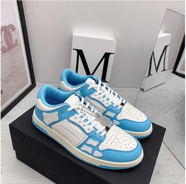 Luxury AMI casual shoes designer men's and women's bandanna spring leather bone decal upper EVA insole low-cut RI fashion sneakers, Customize
Luxury AMI casual shoes designer men's and women's bandanna spring leather bone decal upper EVA insole low-cut RI fashion sneakers, Customize