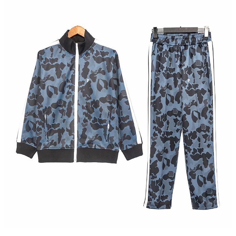2022 Men Fashion Sportswear Designers tracksuit Sweatshirts Suits Letter Printing High Quality Autumn Sportswears, Make up for price
2022 Men Fashion Sportswear Designers tracksuit Sweatshirts Suits Letter Printing High Quality Autumn Sportswears, Make up for price