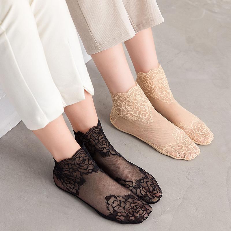 Socks & Hosiery Fashion Women Leaves Lace Invisible Thin Ladies Floral Boat Hollow Non-slip Shallow Cool Spring SummerSocks, Solid black
Socks & Hosiery Fashion Women Leaves Lace Invisible Thin Ladies Floral Boat Hollow Non-slip Shallow Cool Spring SummerSocks, Solid black