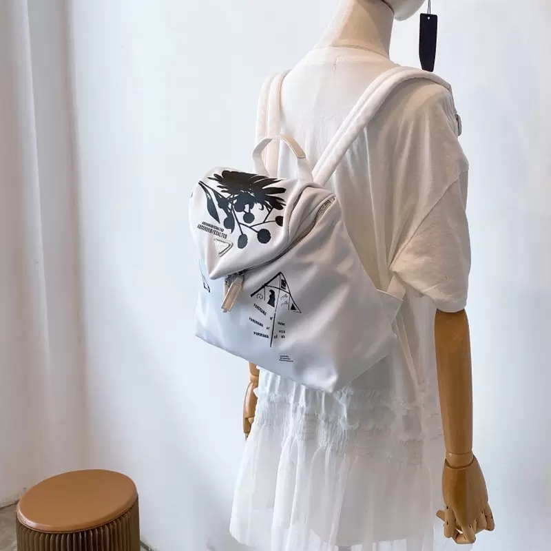 New Classic Shoulder Bags tote Bag Designer Totes Backpack Style Canvas Handbags Luxury Fashion high-end shoulders High-quality high-capacity High-quality
New Classic Shoulder Bags tote Bag Designer Totes Backpack Style Canvas Handbags Luxury Fashion high-end shoulders High-quality high-capacity High-quality