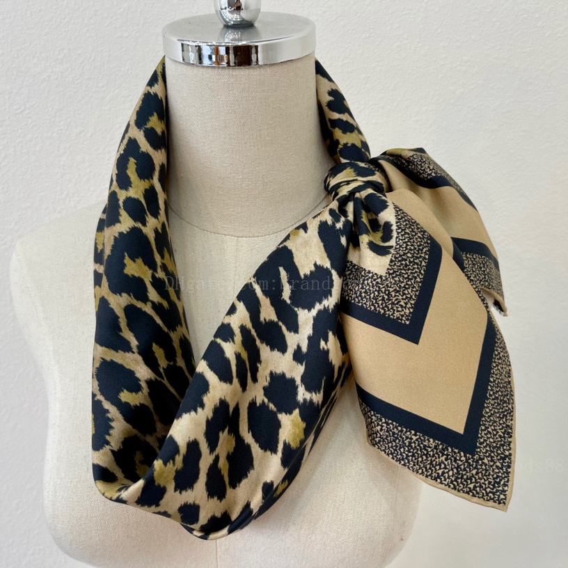 luxurious Woman new style Designer Scarves leopard print Scarf Original quality Women's Yellow Wholesale hemming 100% Silk scarf 90x90cm