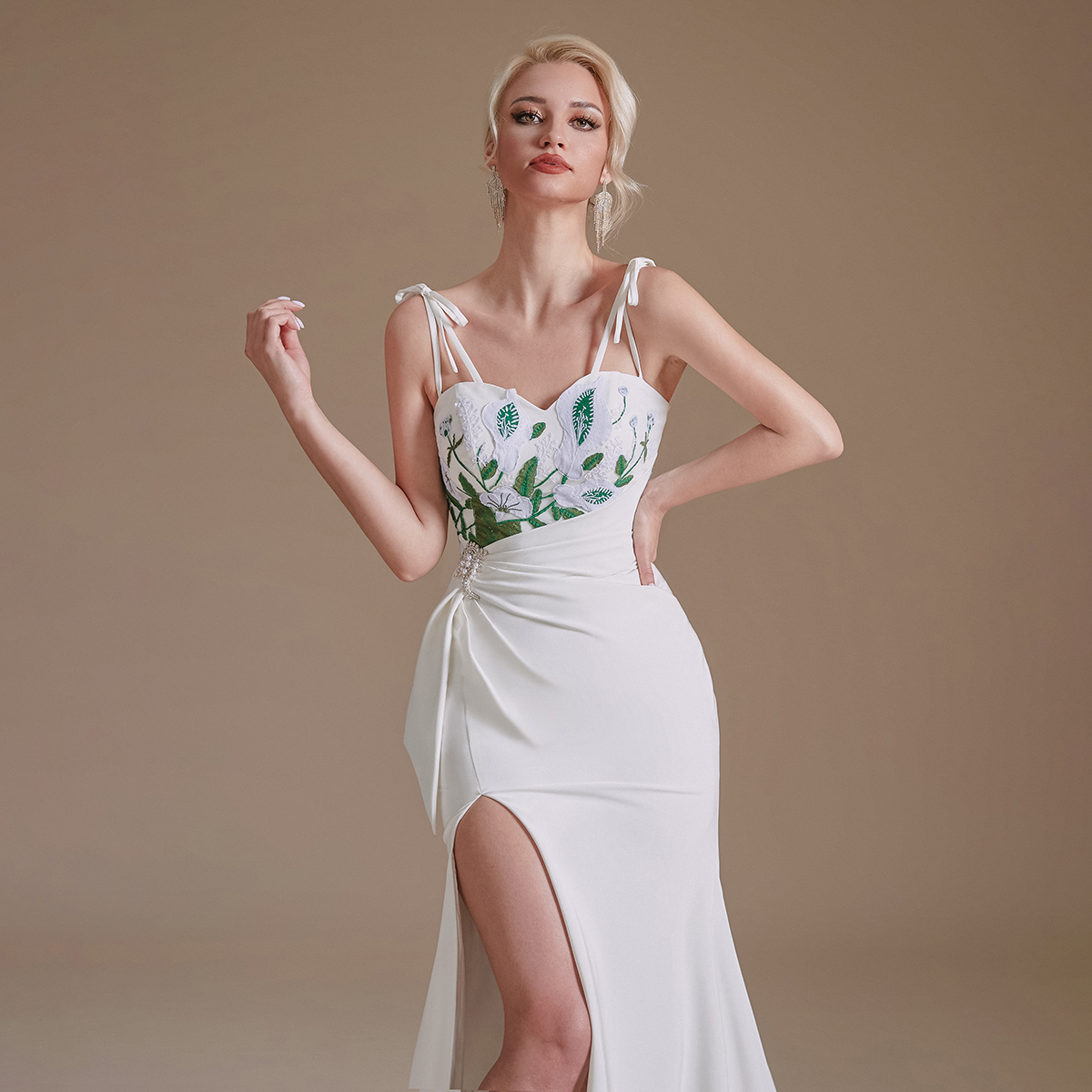 New Spaghetti Straps Mermaid Beach Wedding Dresses Embroidery Beaded High Split Summer Boho Sweep Train Bridal Gowns vestidos de novia Wedding Dress C