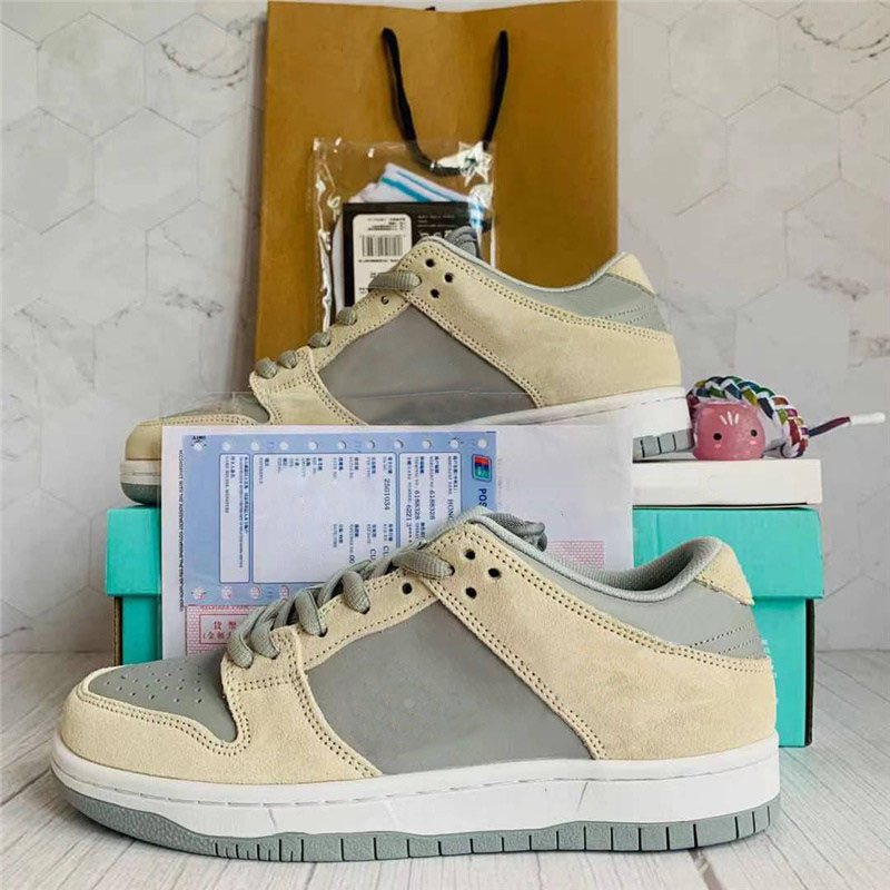 Sports basketball shoes frosted fabric design fashion popular shoes size36-46, 33 
Sports basketball shoes frosted fabric design fashion popular shoes size36-46, 33