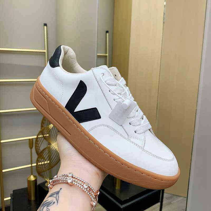 women's shoes 2022 new European Veja lace up comfortable versatile flat casual shoes single shoe, Red tail red v 
women's shoes 2022 new European Veja lace up comfortable versatile flat casual shoes single shoe, Red tail red v