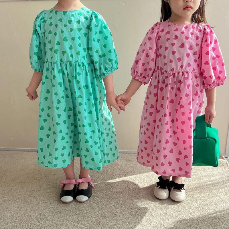 Girl's Dresses 2022 Summer Girls Hear Print Dress For Short Sleeve Pure Cotton ClothesGirl's, Green
Girl's Dresses 2022 Summer Girls Hear Print Dress For Short Sleeve Pure Cotton ClothesGirl's, Green