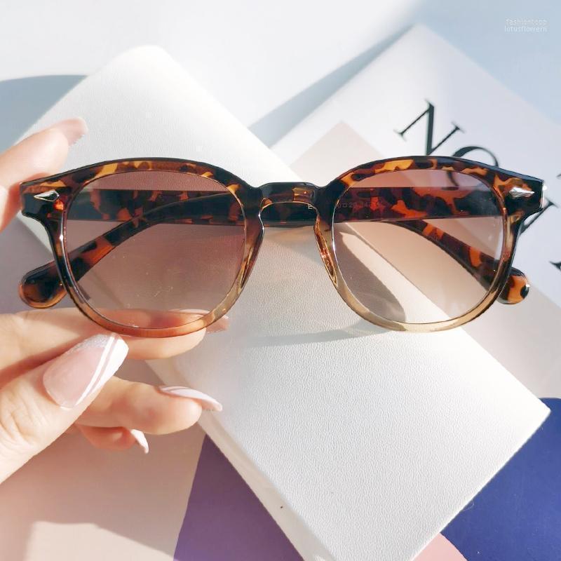 Sunglasses Trend Glasses Men Women Small Female Eyewear Beach Sun Gradient Clear Mirror OculosSunglassesSunglasses
Sunglasses Trend Glasses Men Women Small Female Eyewear Beach Sun Gradient Clear Mirror OculosSunglassesSunglasses