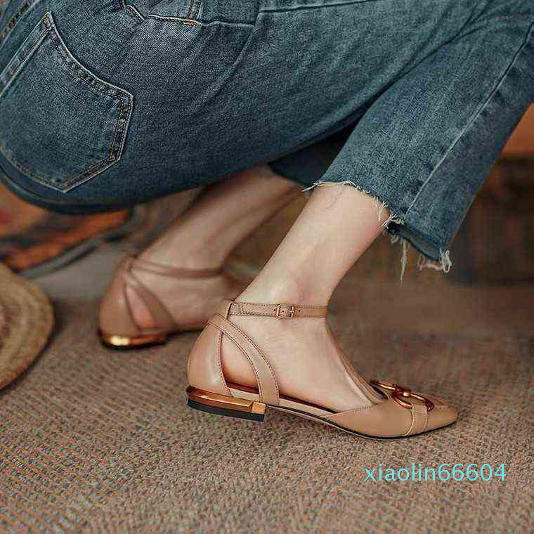 Fashion-Stiletto sandals for women Retro bag-toe shoes Metal buckles Casual and comfortable flat one-shoe sandals, Apricot
Fashion-Stiletto sandals for women Retro bag-toe shoes Metal buckles Casual and comfortable flat one-shoe sandals, Apricot