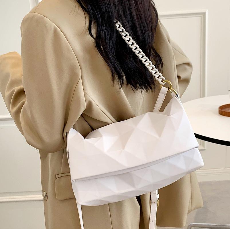 Evening Bags European And American Geometric Folding 2022 High-quality Ladies Luxury Soft Leather Armpit Bag Shoulder Messenger, Black
Evening Bags European And American Geometric Folding 2022 High-quality Ladies Luxury Soft Leather Armpit Bag Shoulder Messenger, Black