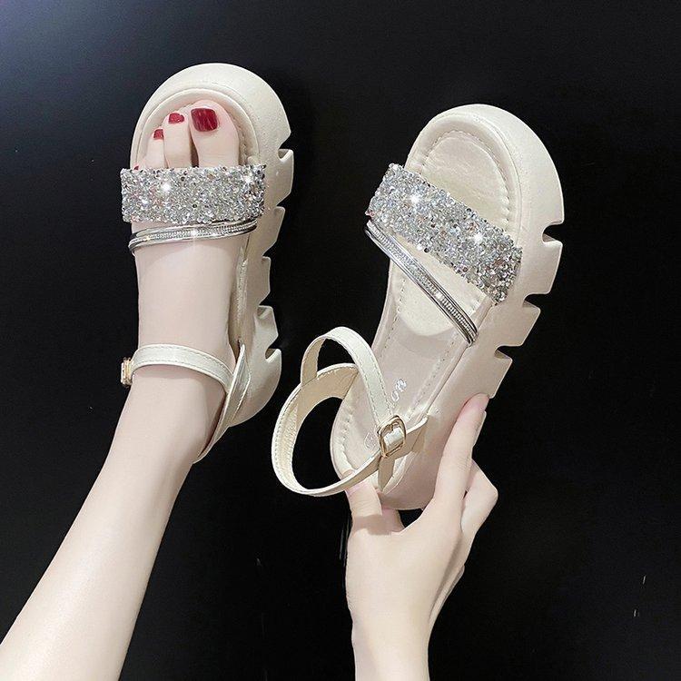 Summer New Platform Sandals Outdoor Height Fashion Leisure Diamond Sponge Cake Versatile Deodorant Personality Leisure Shopping Women's Shoes