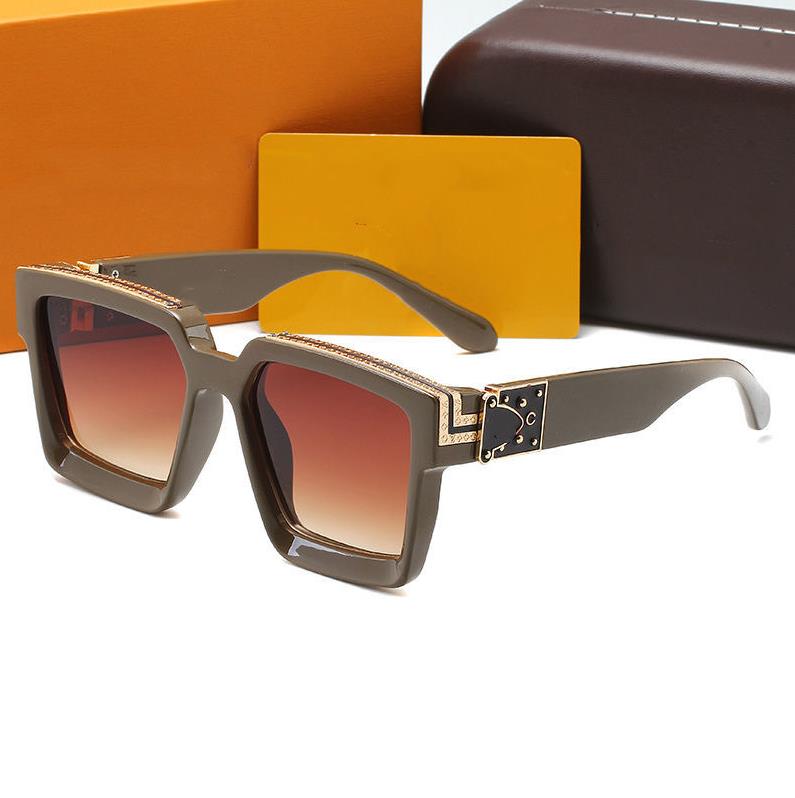 Wholesale millionaire 2022 Mens Woman Designers Sunglasses Luxury Glass Glasses 0993 Model , 6 Colors Optional High Quality Glasses A1 BOX
Wholesale millionaire 2022 Mens Woman Designers Sunglasses Luxury Glass Glasses 0993 Model , 6 Colors Optional High Quality Glasses A1 BOX
