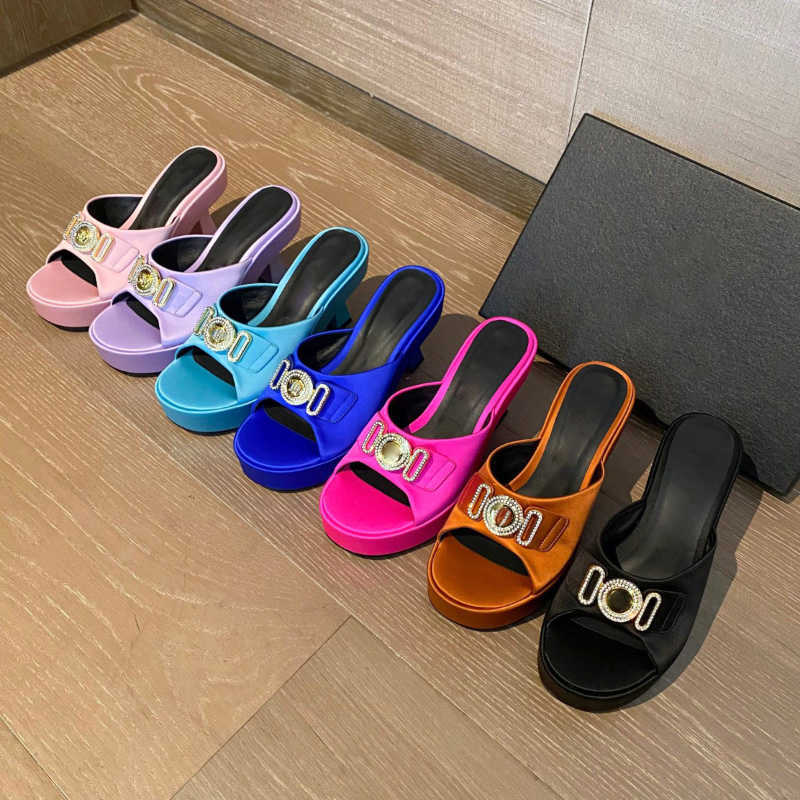 Medusa embellished platform heeled sandals slippers mules satin slides high chunky Heels slip-on Round open toes for women Luxury Designers, Fuchsia
Medusa embellished platform heeled sandals slippers mules satin slides high chunky Heels slip-on Round open toes for women Luxury Designers, Fuchsia