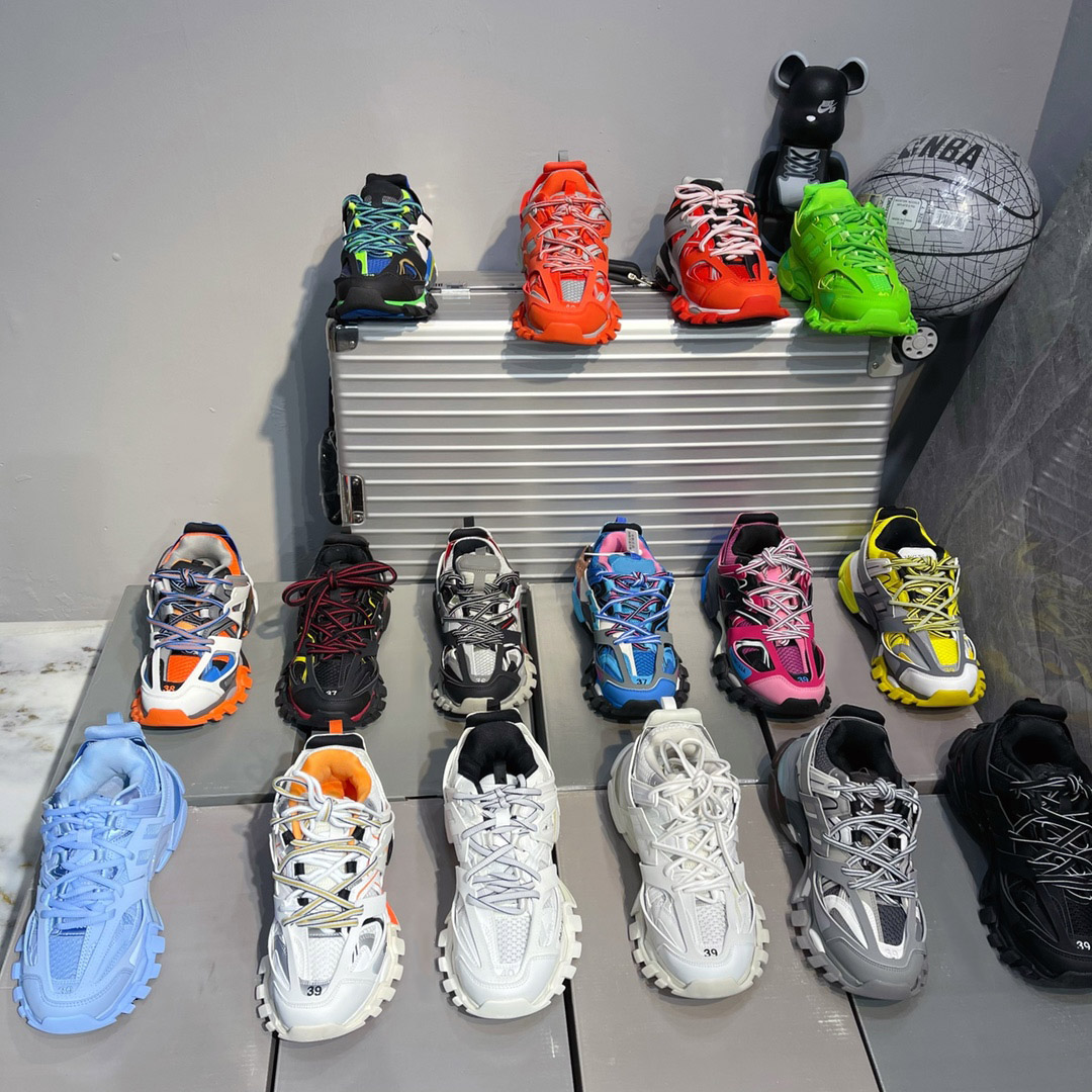 Fashion Triple-s 3.0 Designer Casual Shoes Paris Triple Black White Gery Red Runner Womens Trainer lime Orange Deep ice Blue emerald burgundy Silver mens sneakers, #31- bubble wrap packaging
Fashion Triple-s 3.0 Designer Casual Shoes Paris Triple Black White Gery Red Runner Womens Trainer lime Orange Deep ice Blue emerald burgundy Silver mens sneakers, #31- bubble wrap packaging